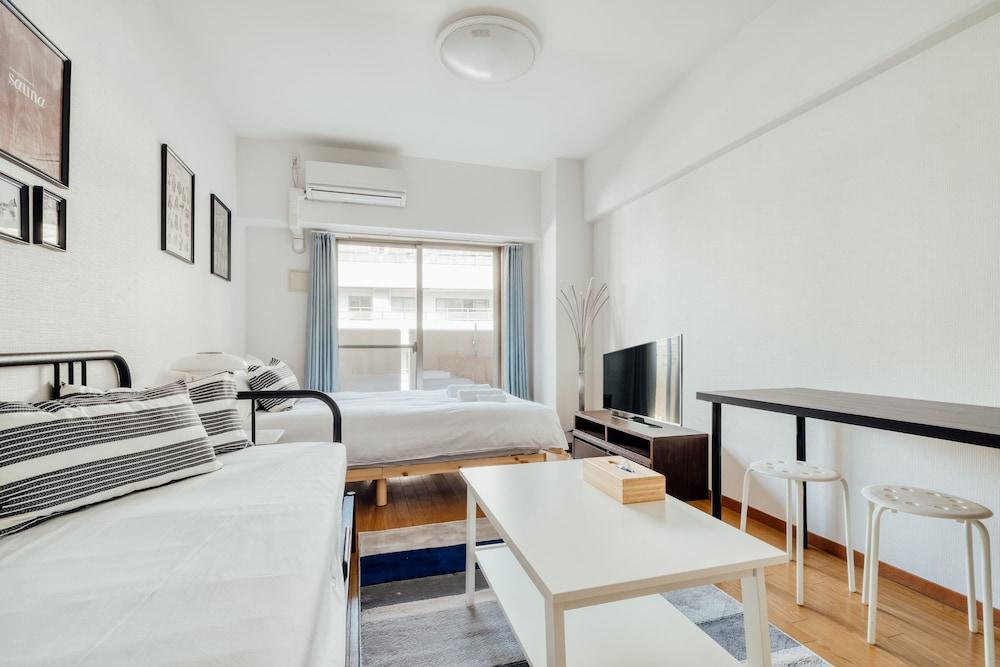 I Cube Kozu Apartment