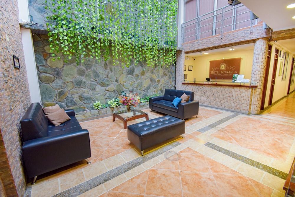 Hotel Mónaco Armenia