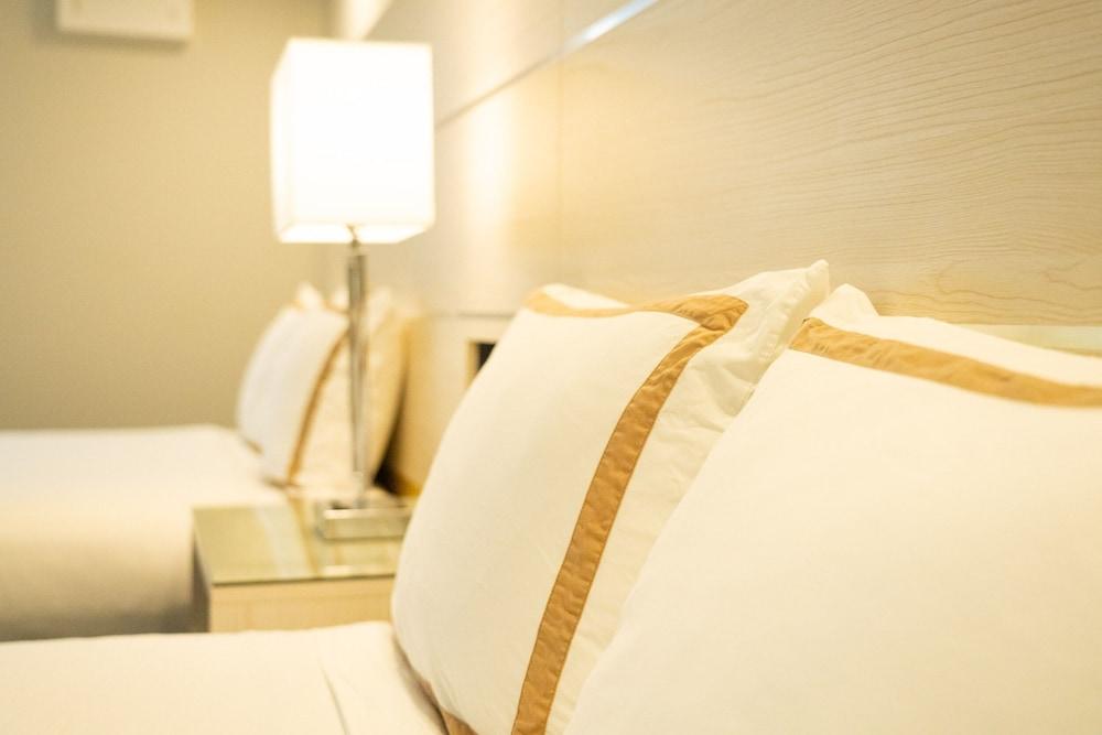 Quality Inn Sunshine Suites