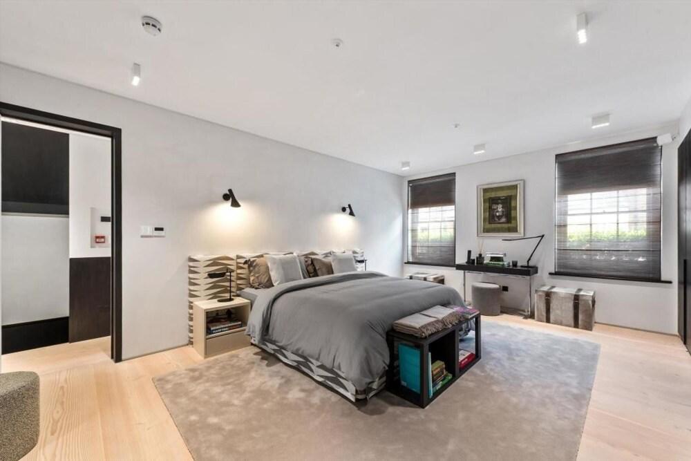 Cadogan Place - 3 bed