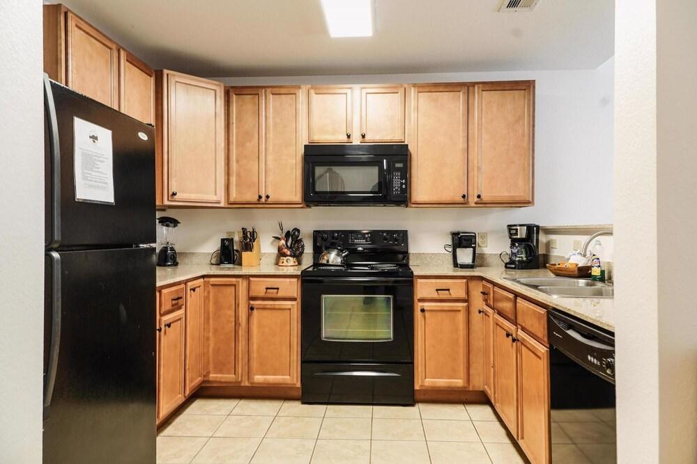 MVC - Unit 5204 in Pigeon Forge