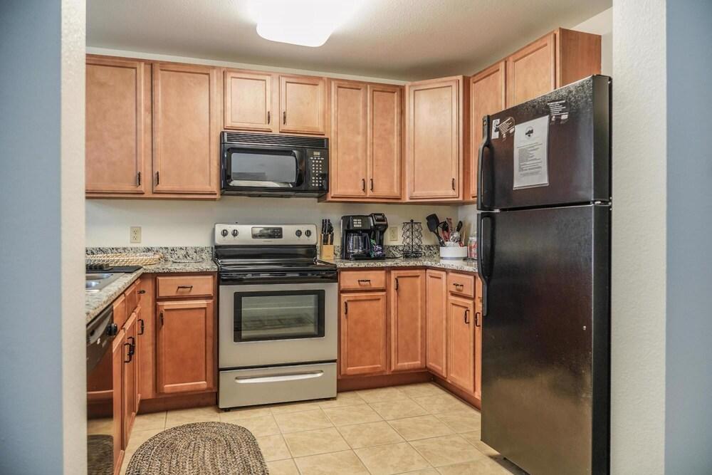 MVC - Unit 5606 - Mountain Breeze 2