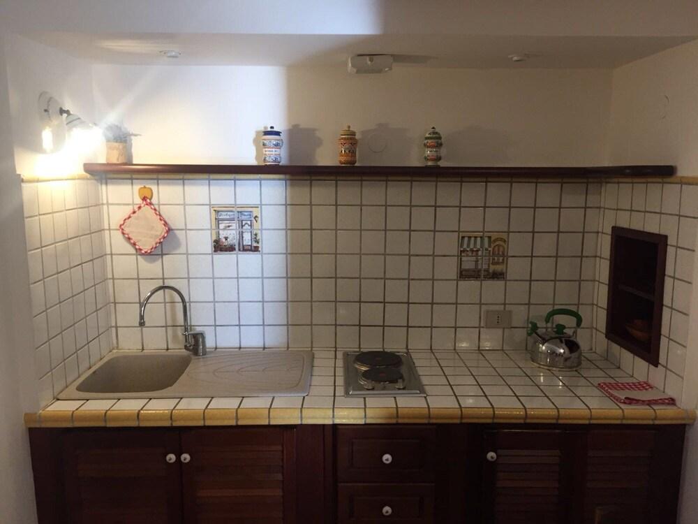 Studio Apartment in the Old Town Donzella