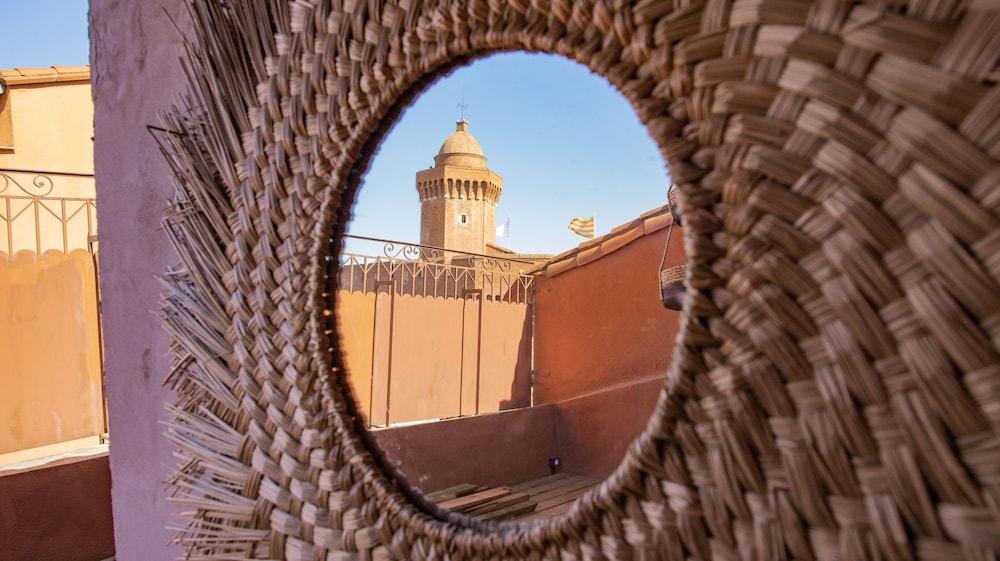 Ennéa - Jacuzzi & Luxury Suites