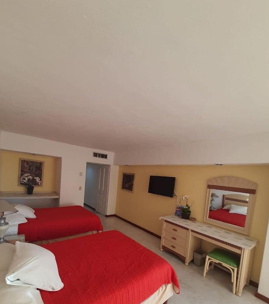 Condominio 01 recamara Enna Inn Ixtapa