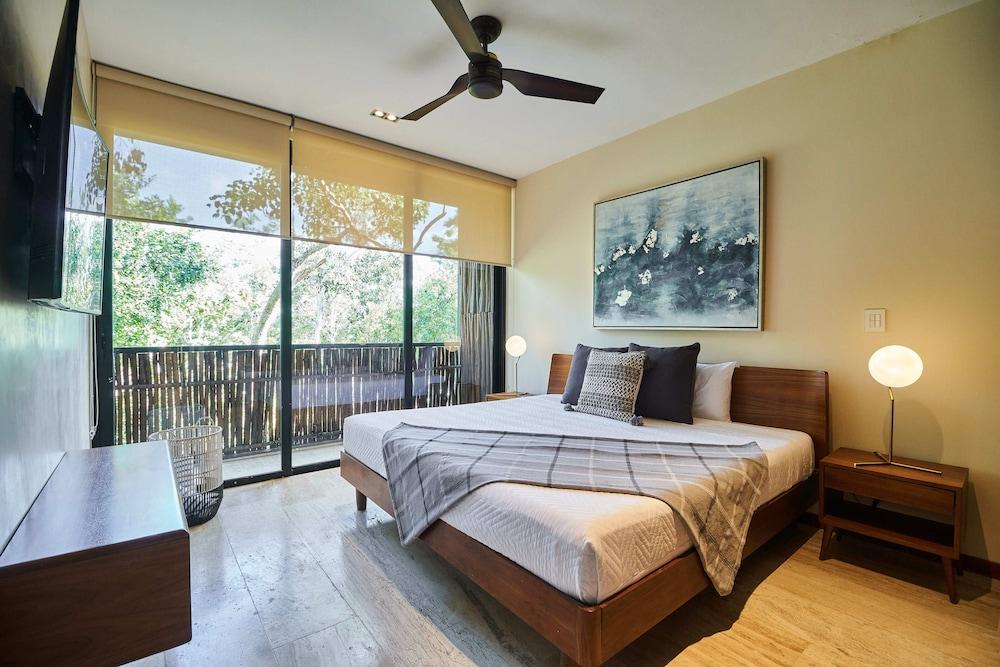 Bungalos Luxury B207 By Lockey