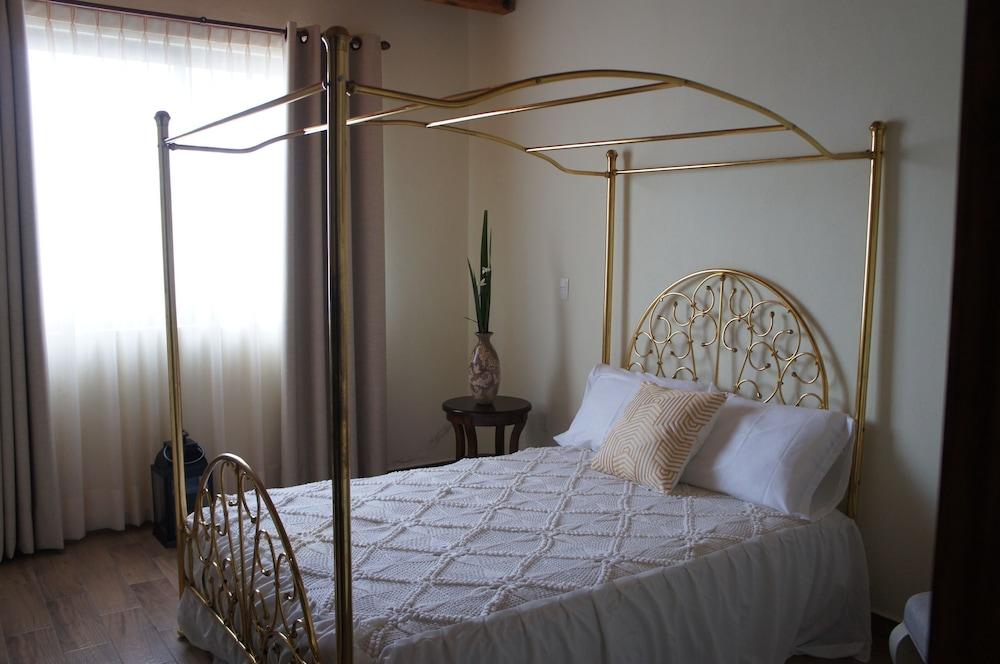 Casa Ángela Guest House