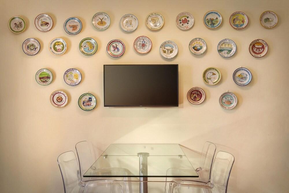 Villette Blue Panorama