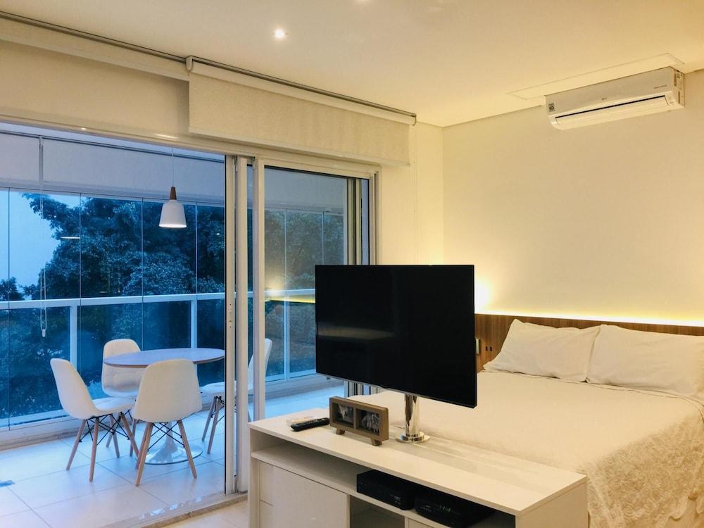 Vi0405 Vision Augusta