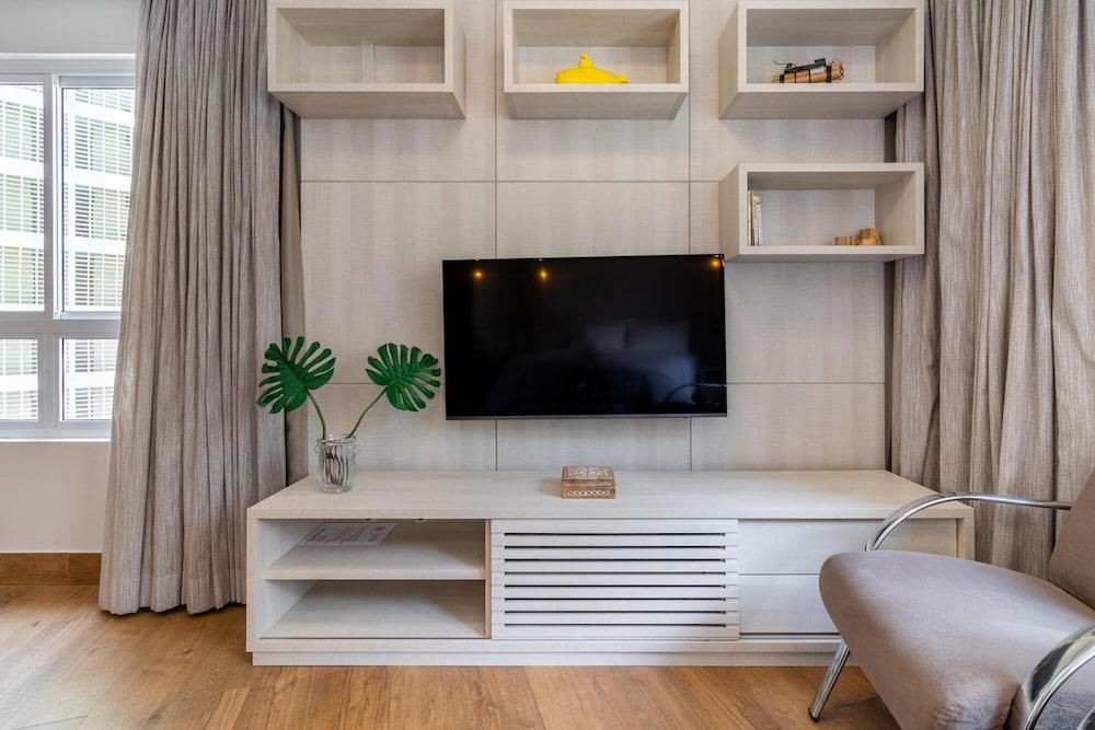 Av0302 Studio Avanhandava