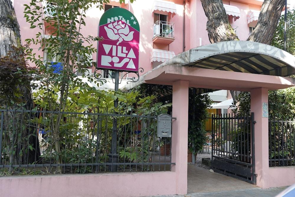 HOTEL VILLA ROSA