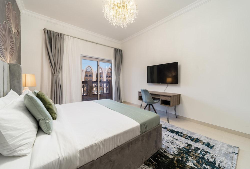 Simply Comfort Suites in Sarai Palm Jumeirah