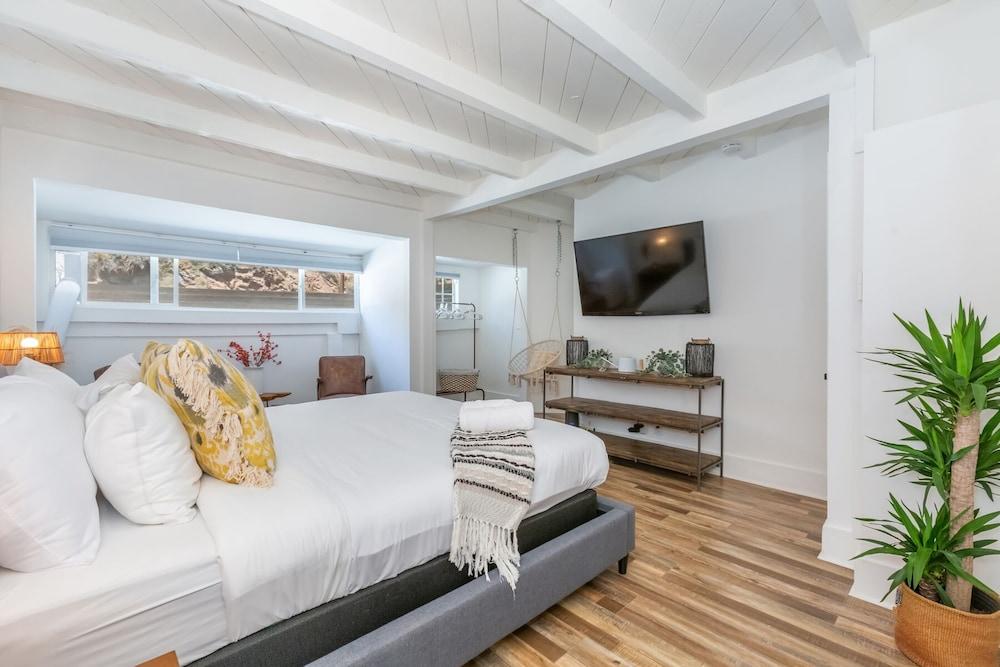 Casa del Mar by Oraklus