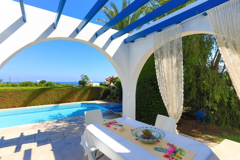 Lemon Grove Villa Ena