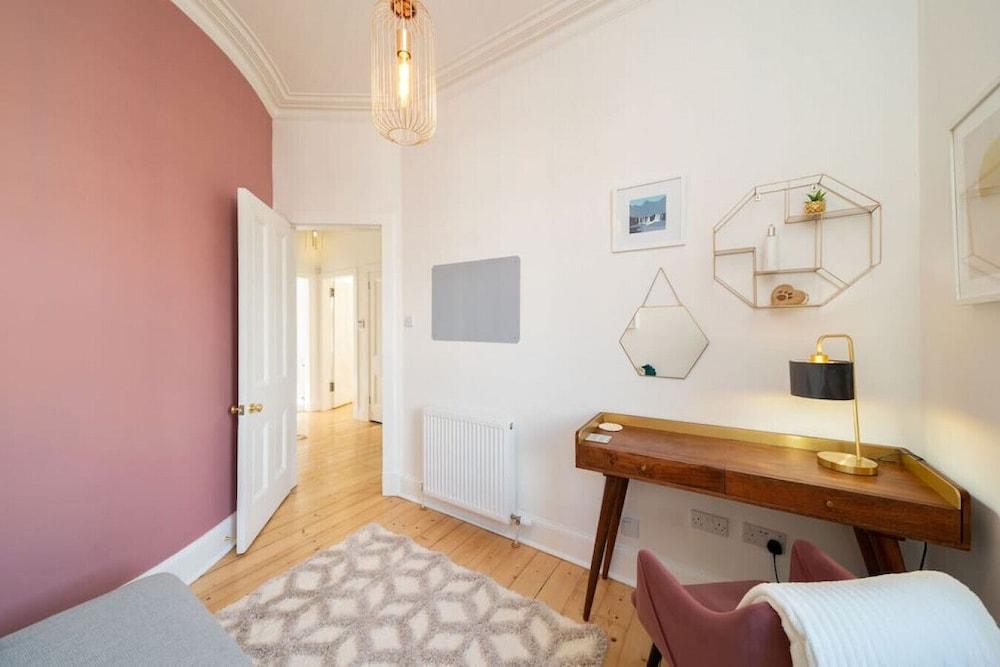 Jane s Place - Chic 2 bed Apartment