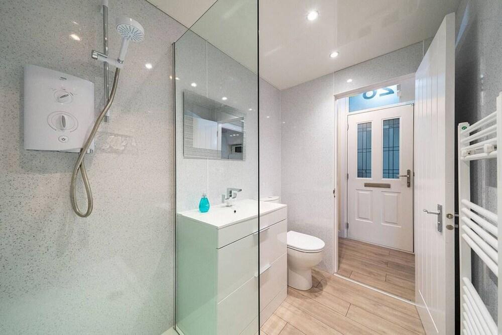 Rosemount Residence Blooming Lovely