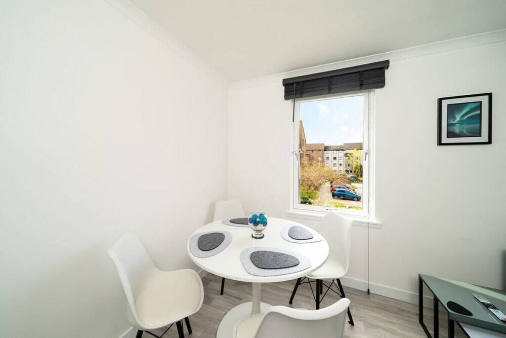 The Doric Apartment 20 off This Summer