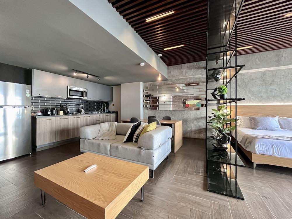 Mi Zona Lodging Nápoles