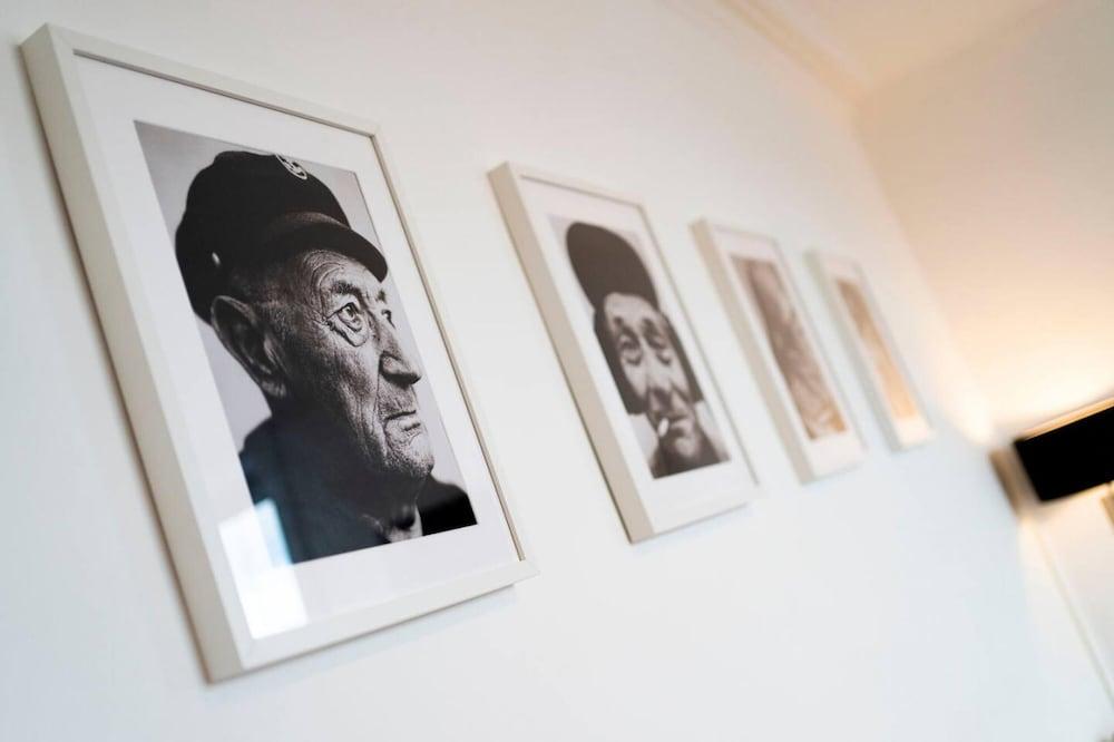 One Shore - Stylish Town House