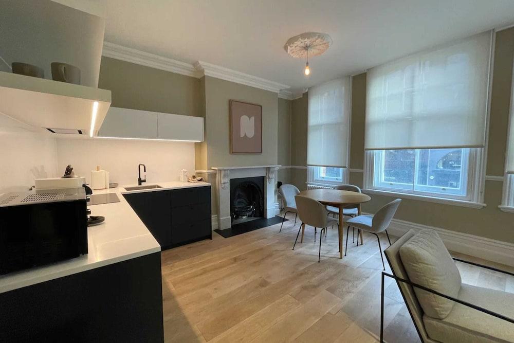 Central 1 Bedroom Apartment in Farringdon