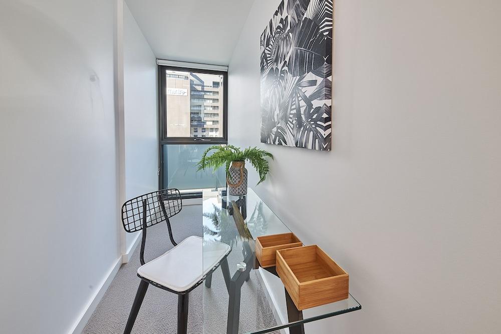Mega Style Apartments Southbank