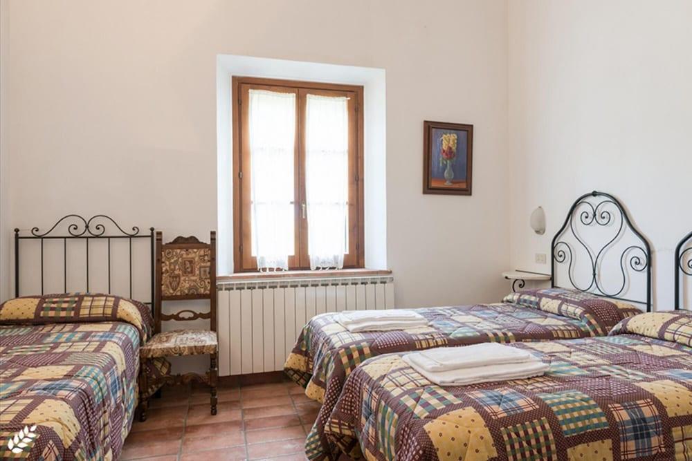 Rosemary apt With Shared Pool Family fun