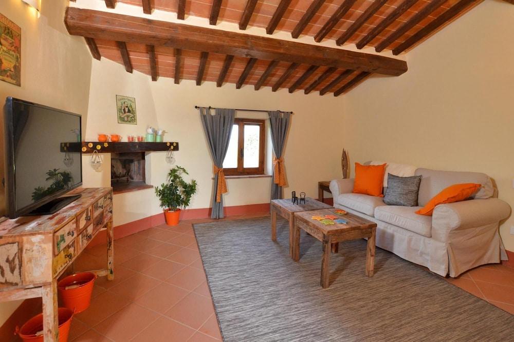 Villa Paradiso 12 in Casole d Elsa