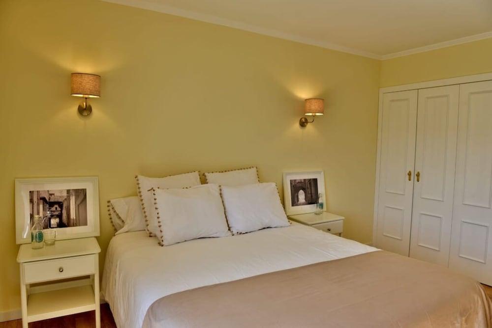 Douro Mool Guest House