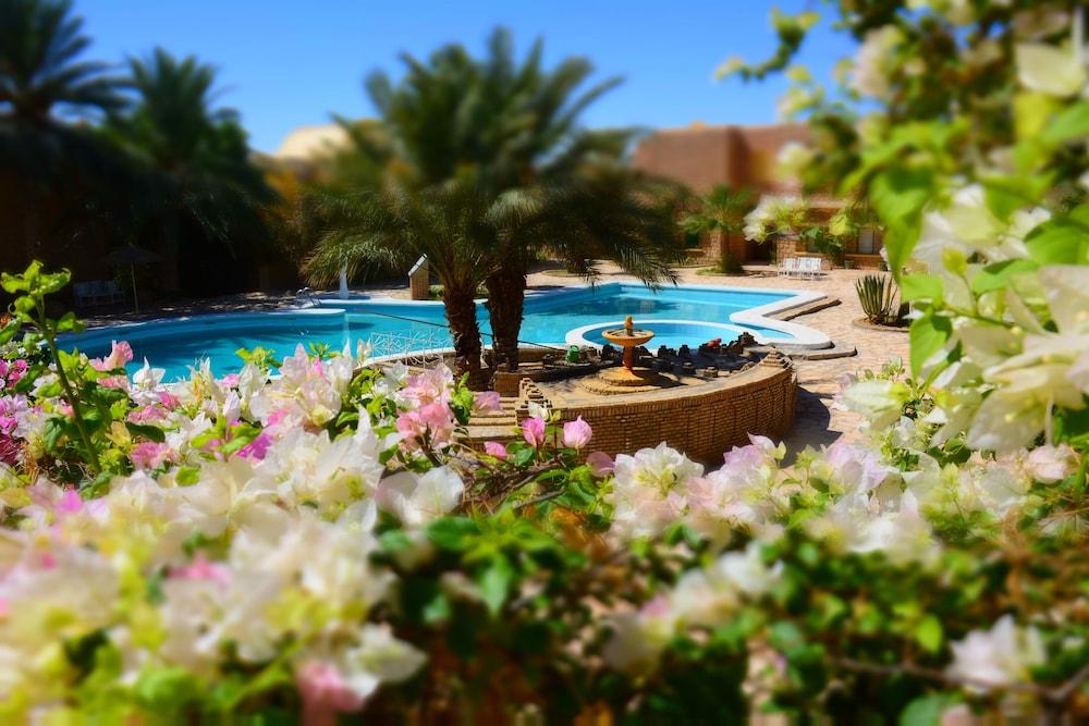 Hôtel Caravansérail