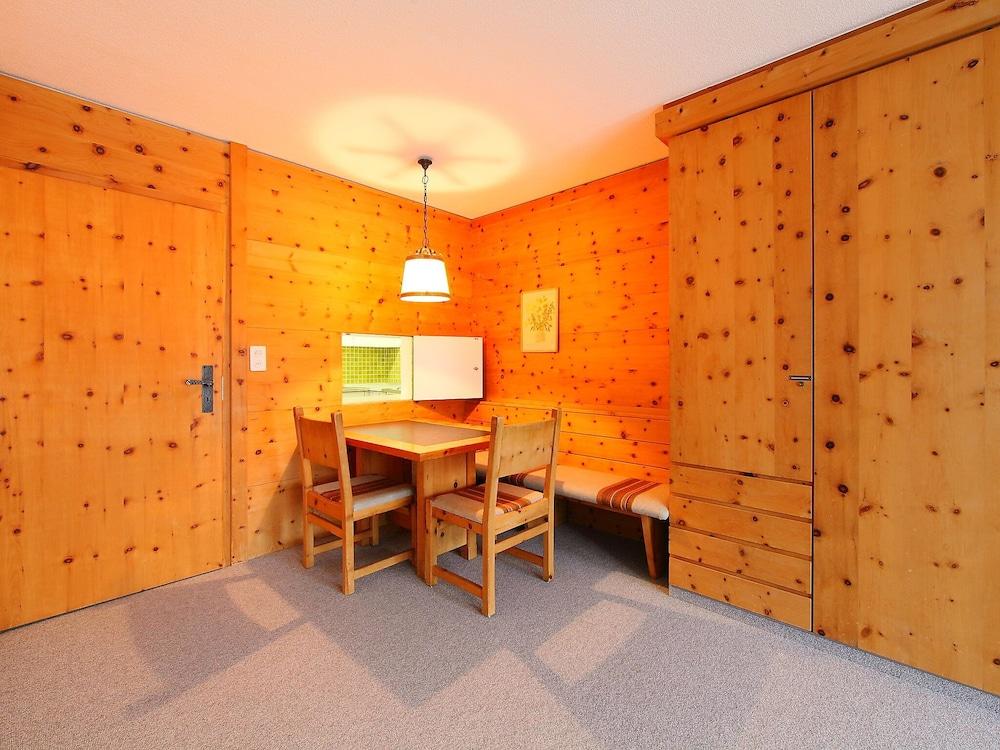 Guardaval Davos Dorf