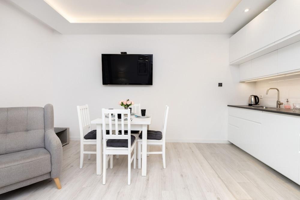 Apartment JR Rest&fun by Renters