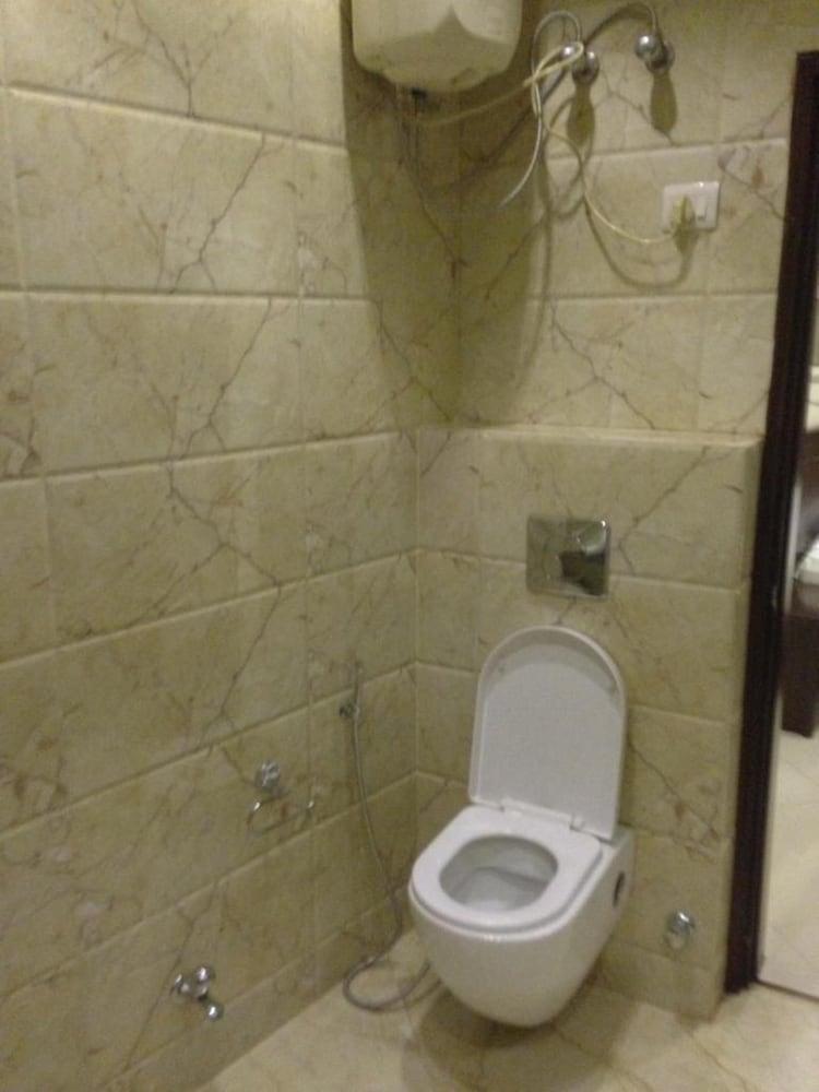 Nikko Blue - The Boutique Hotel