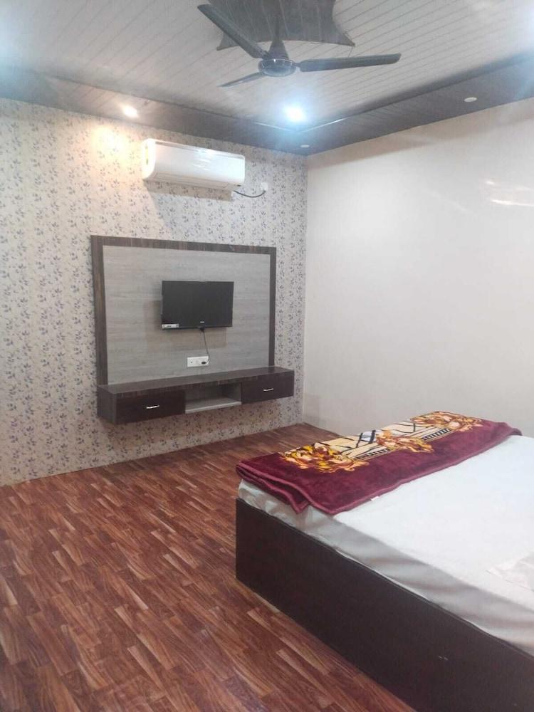 Banaras Residency