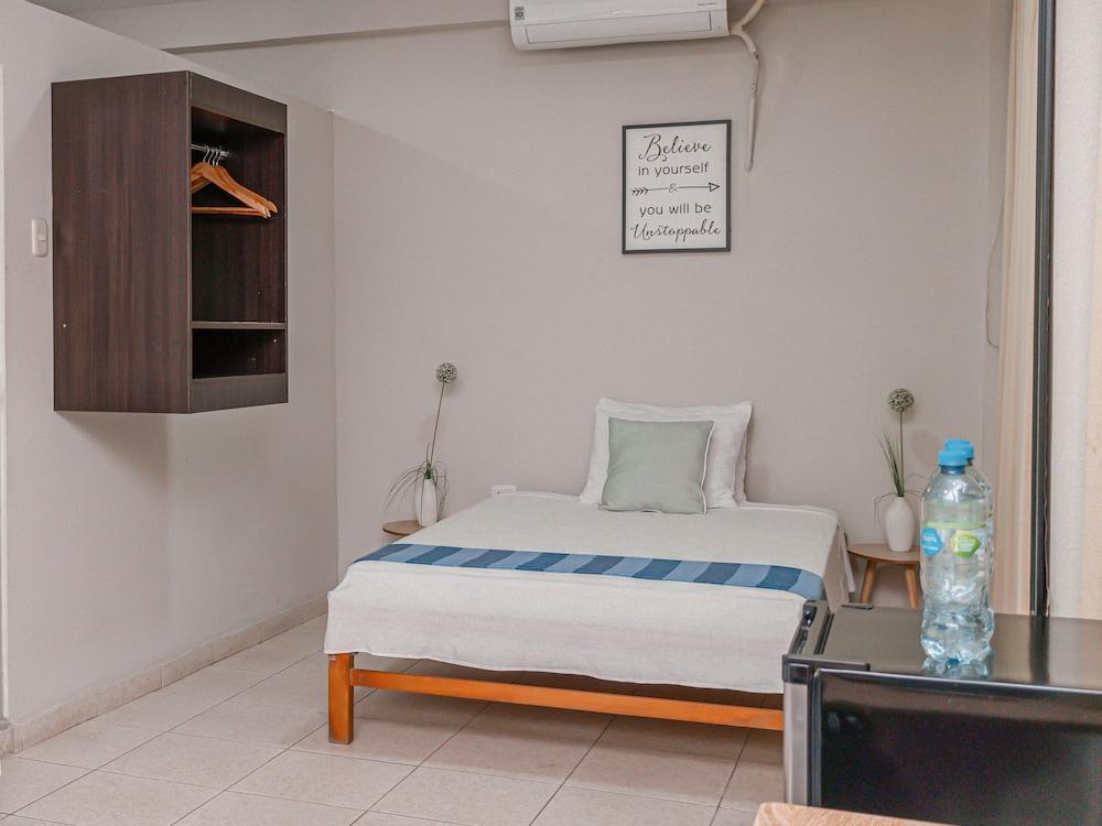 Leveint Executive Hotel