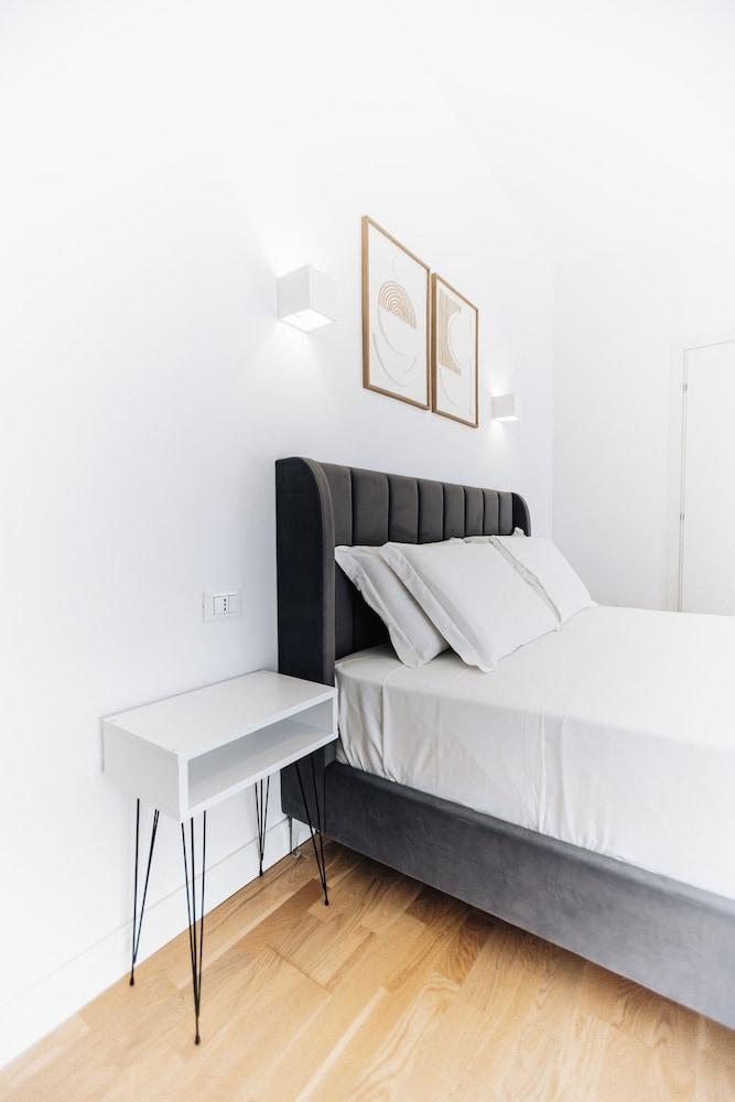 Centoquindici Rooms & Suite