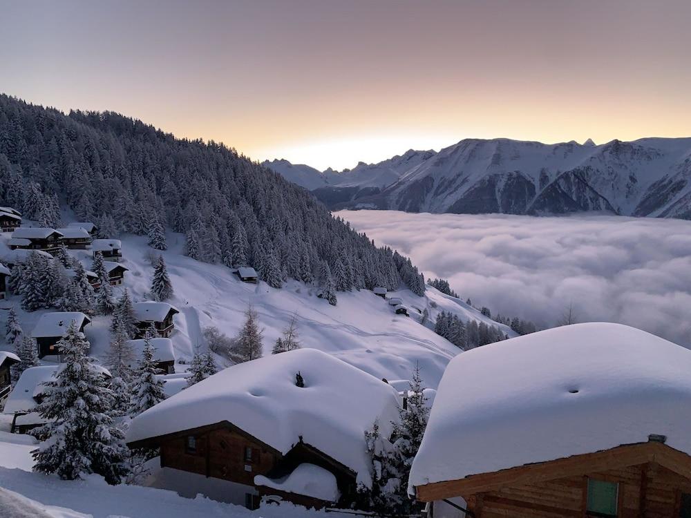 Mitenand Attika Bettmeralp