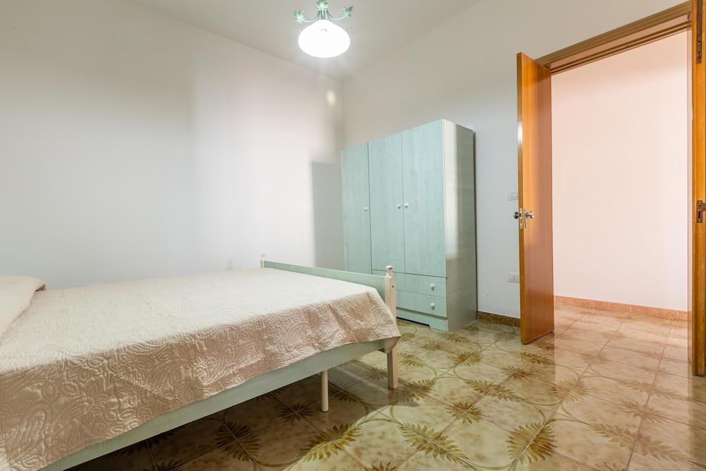 3021 Villa Seremar by Barbarhouse