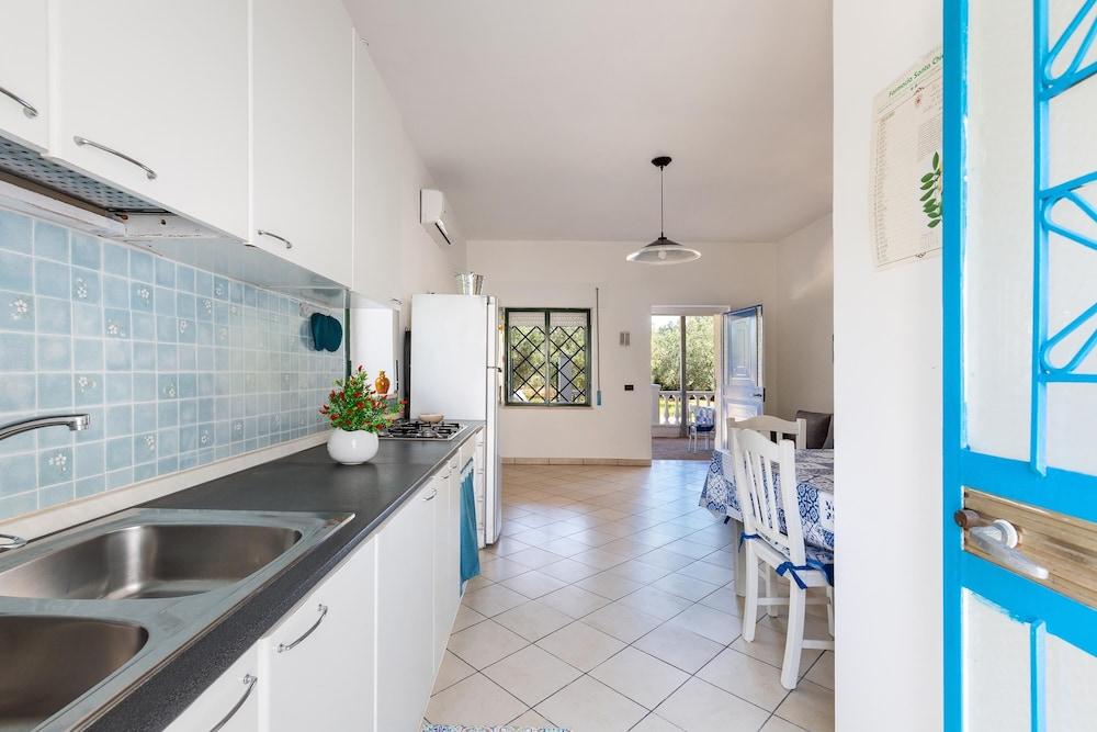 2957 Casa Uccio by Barbarhouse