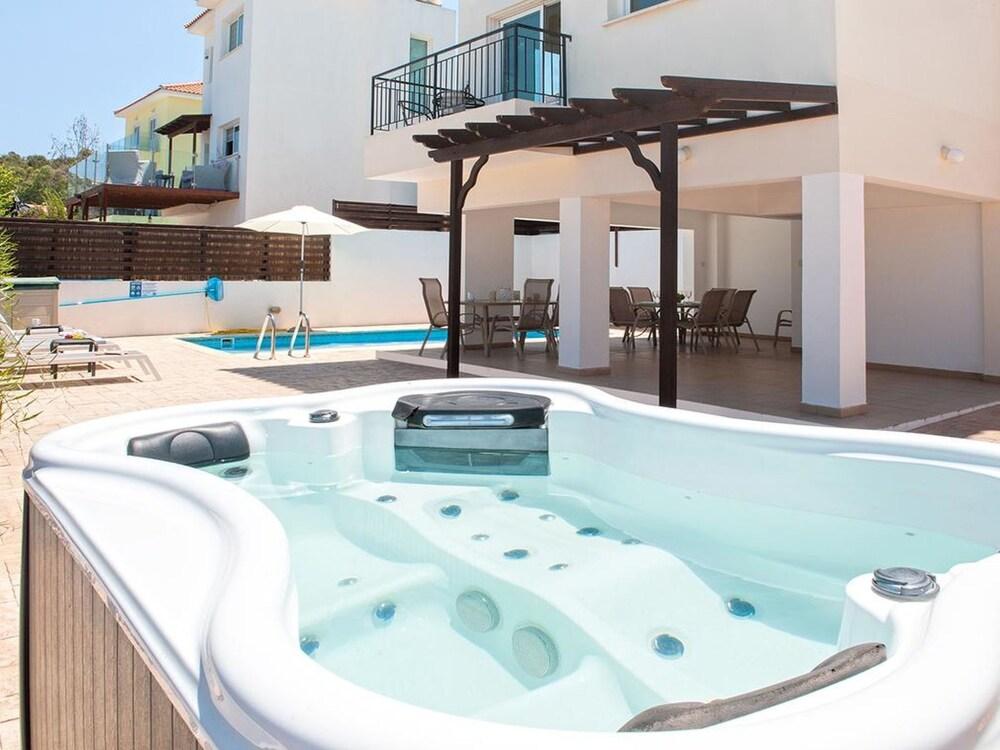 Ourania Protaras in Protaras