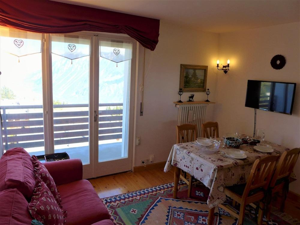 Europa 2 Crans-montana