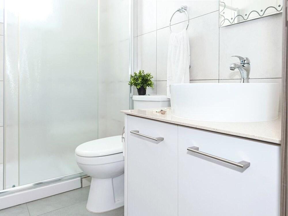 Ivory Sotira in Sotira