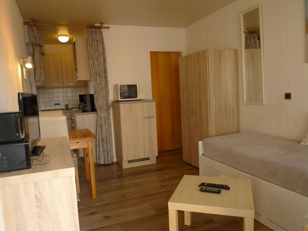 Schwalbennest V Norden