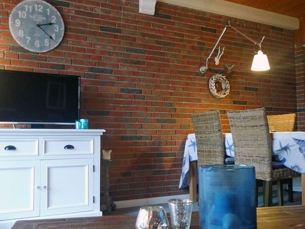 Mondmuschel Norden in Norden