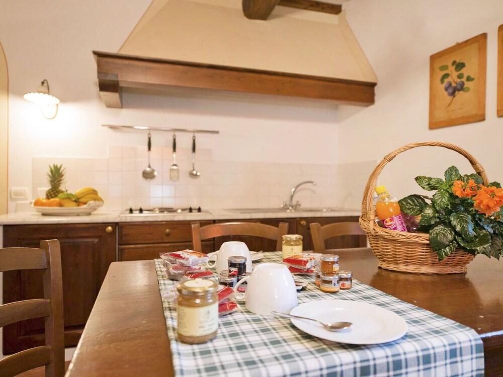 Lari Pancole in Pancole