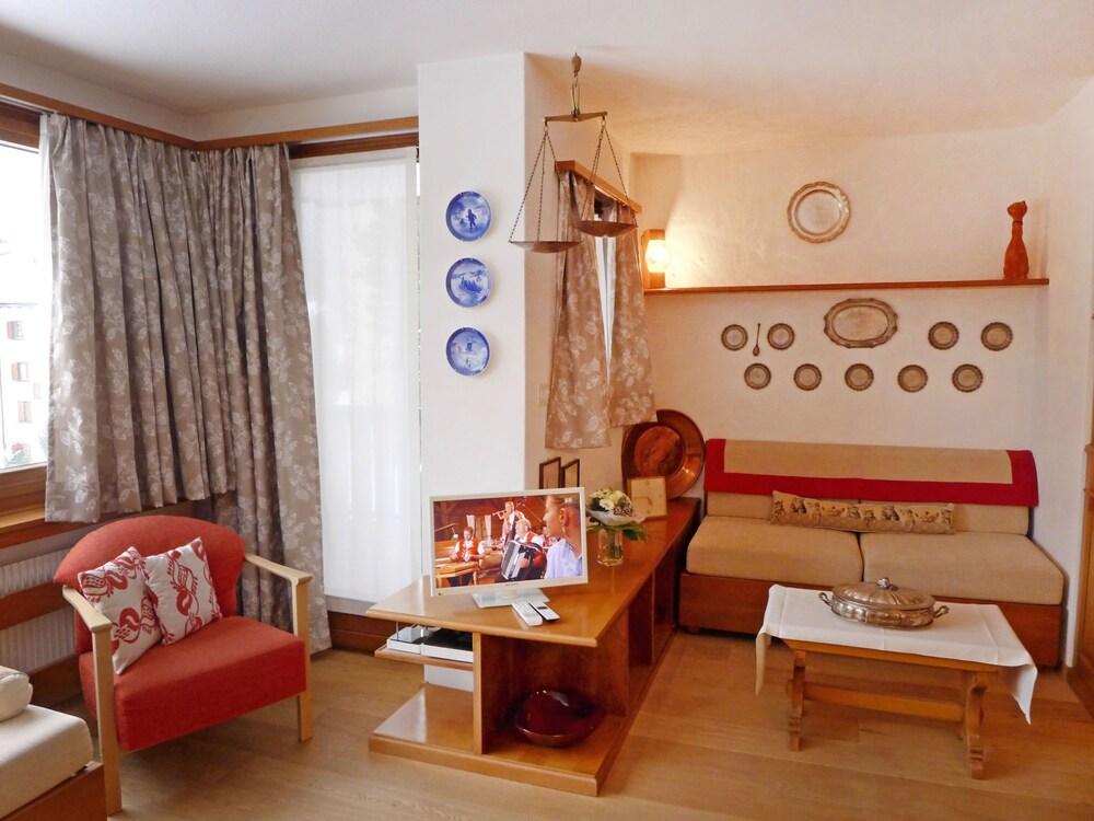 Chesa Arlas E2 St Moritz