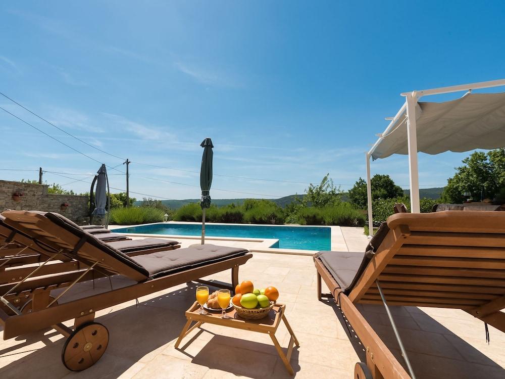 Villa Domenica Trget