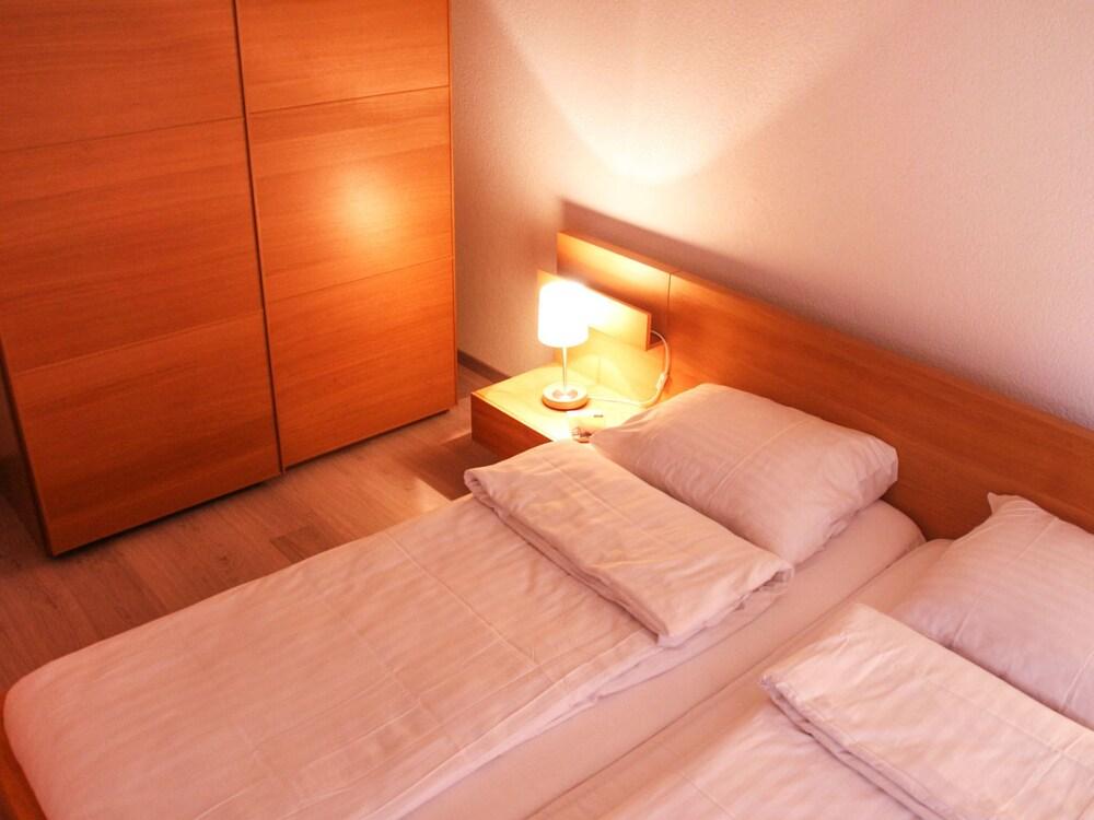 Androm de 6 Mol Son-sur-gruy res