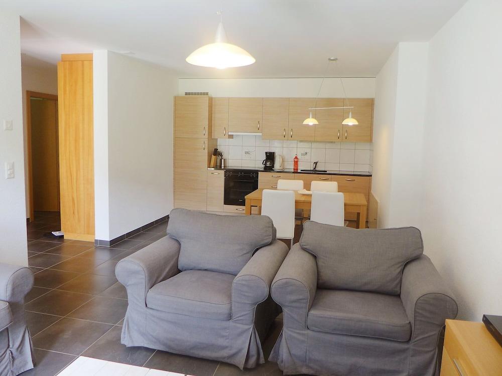 Androm de 2-pi ces A24 Gruy res