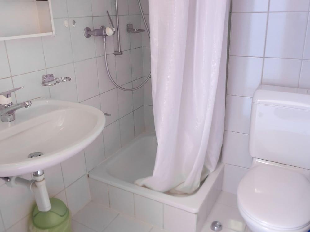 Antares Studio 1414 Gruy res