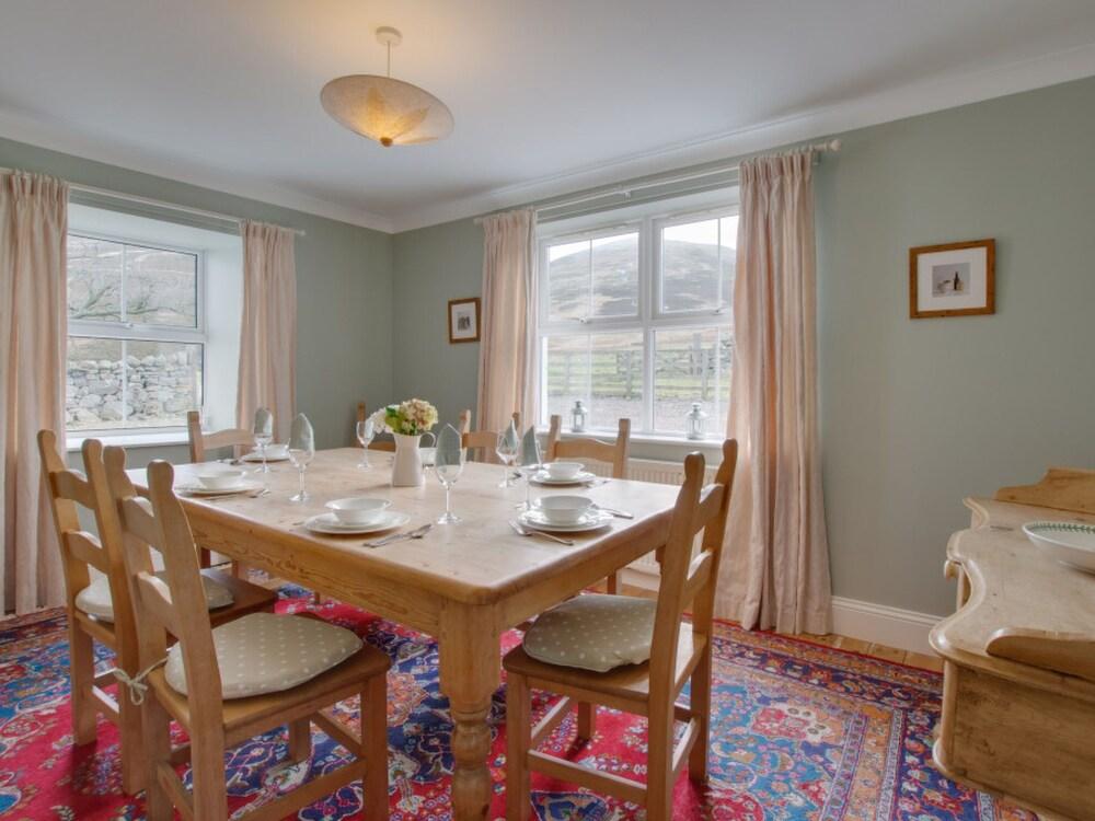 Dunsdale House Kirknewton